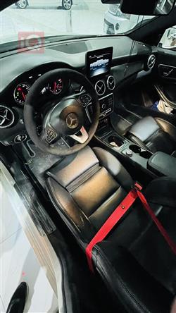 مێرسێدس بێنز CLA